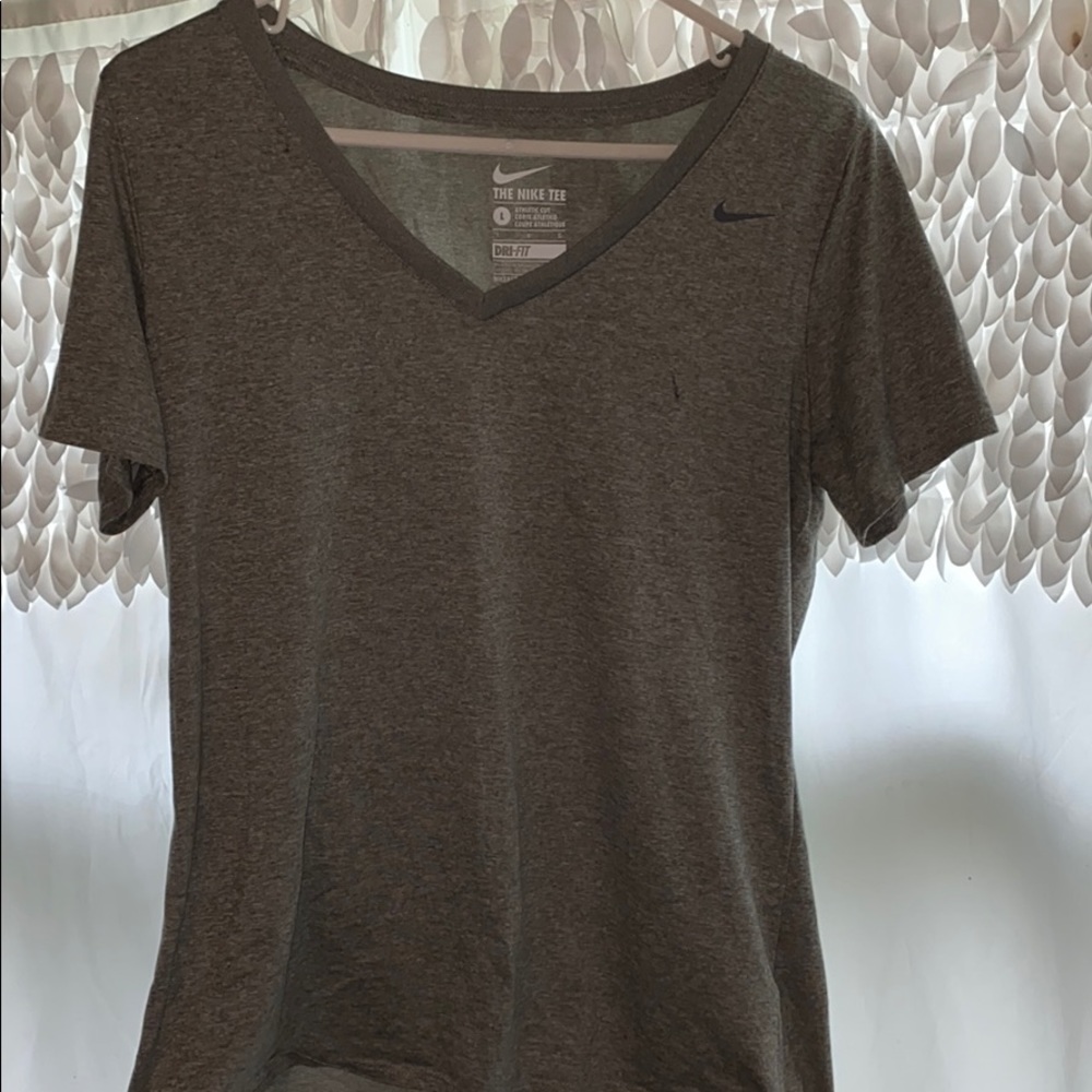 Nike workout tee